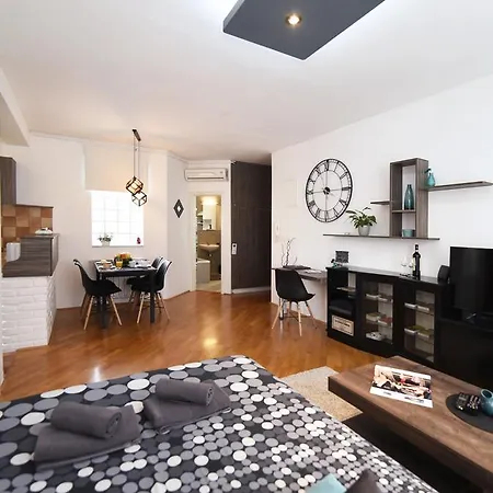 Corner Apartment Zagreb